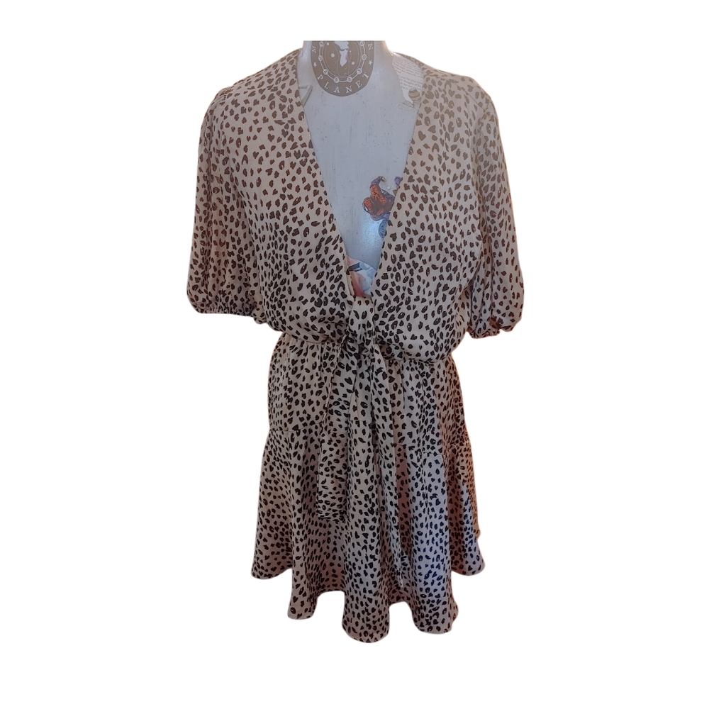 Hello Molly Brown and Tan Tie Front Blouse with Notched Collar